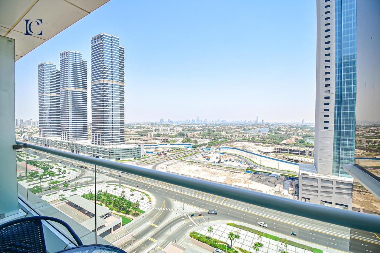 Brand New Studio Apt - Near Jlt Metro Dubai Luaran gambar
